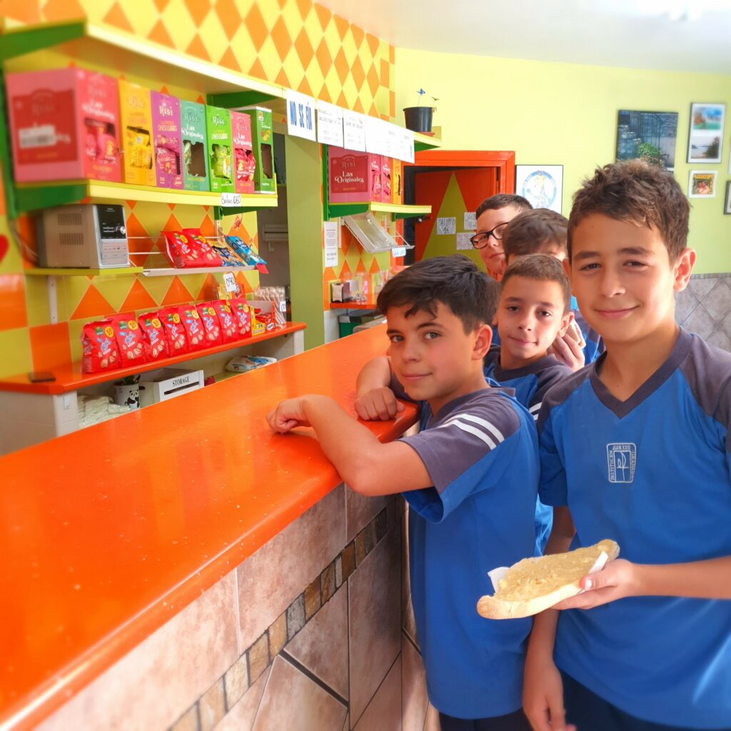 Instalaciones de Educación Primaria en Juan XXIII Chana